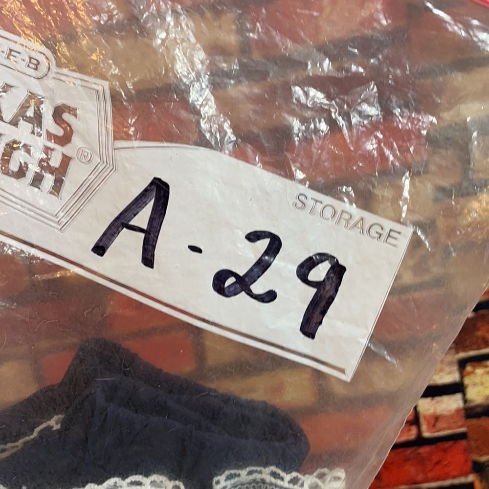 5 for $25🔥6M‎ Baby Girl Blue & White Shorts with Embroidered Trim - Picture 5 of 5